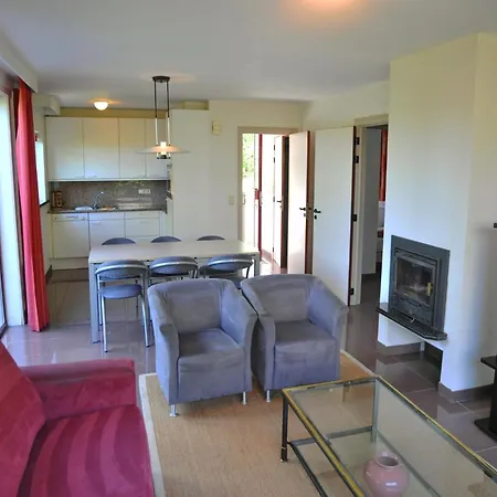 W Fireplace & Garden, Cleaning Included *